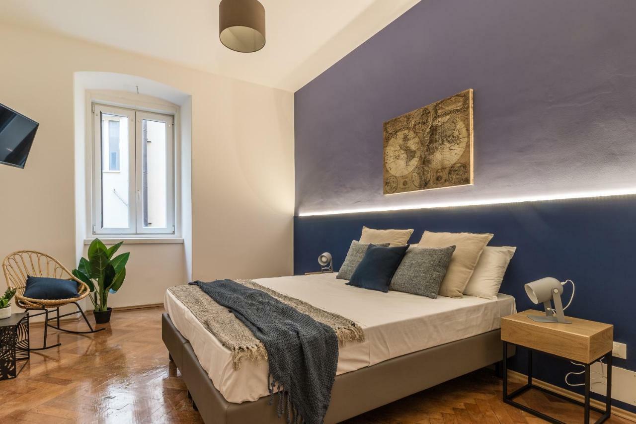 Pregiata Con Bagno Privato - Blu Di Prussia Apartman